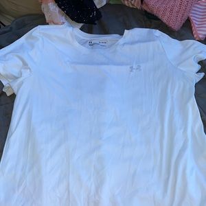 under armour white t-shirt